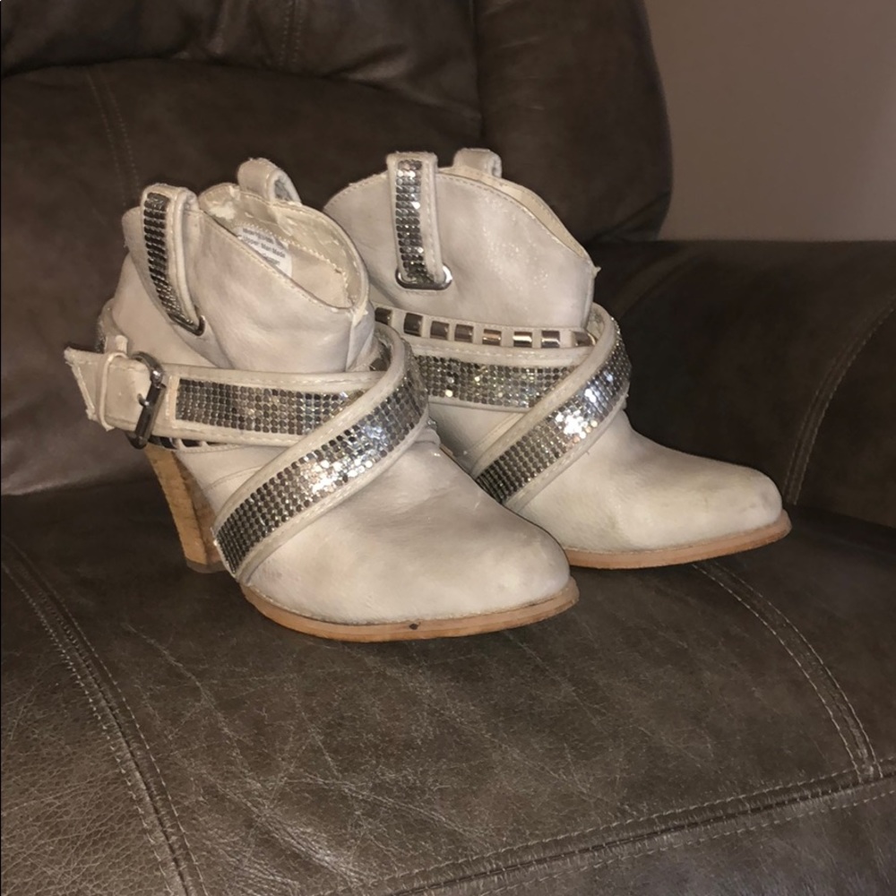 6.5 Shoe/Boot